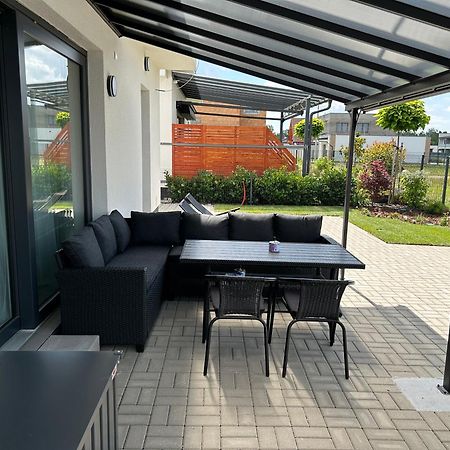 Nesvady Apartman Zuzana מראה חיצוני תמונה