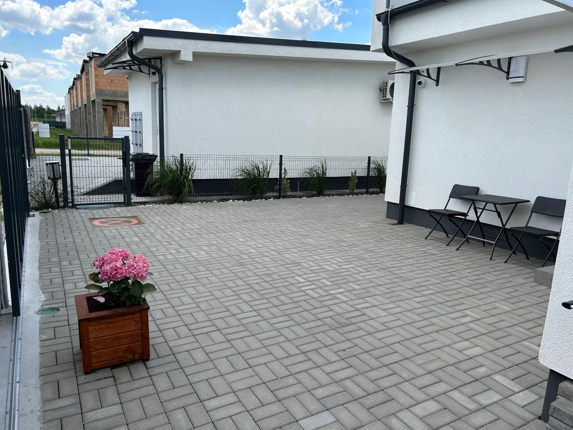 Nesvady Apartman Zuzana חדר תמונה