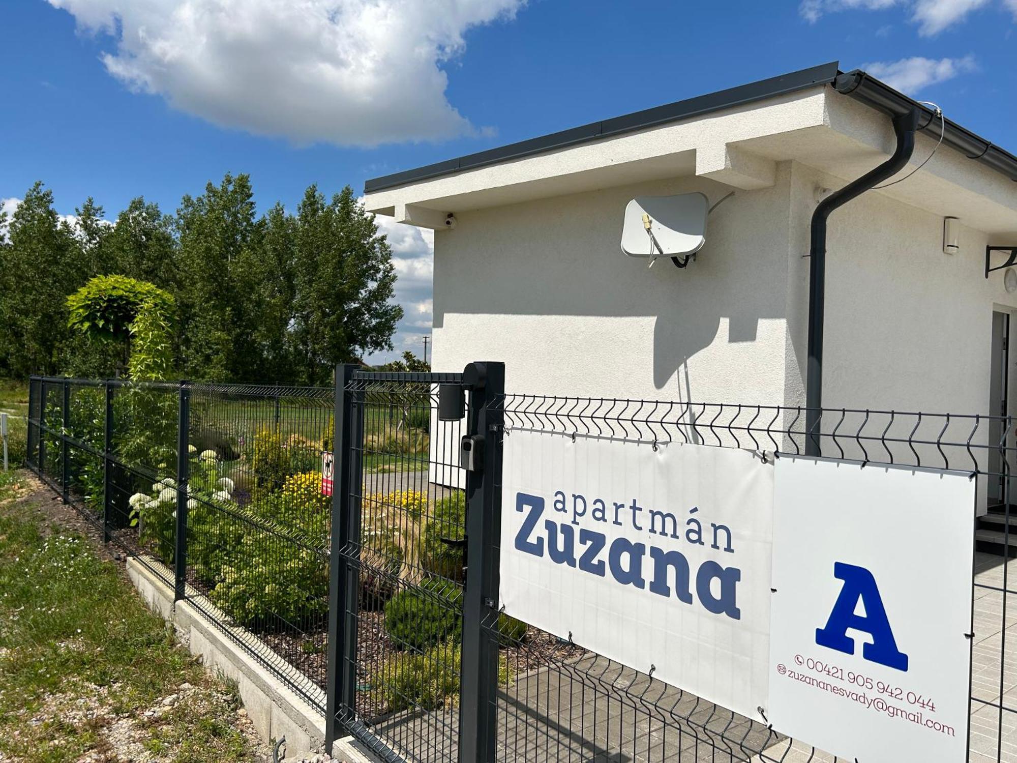 Nesvady Apartman Zuzana חדר תמונה