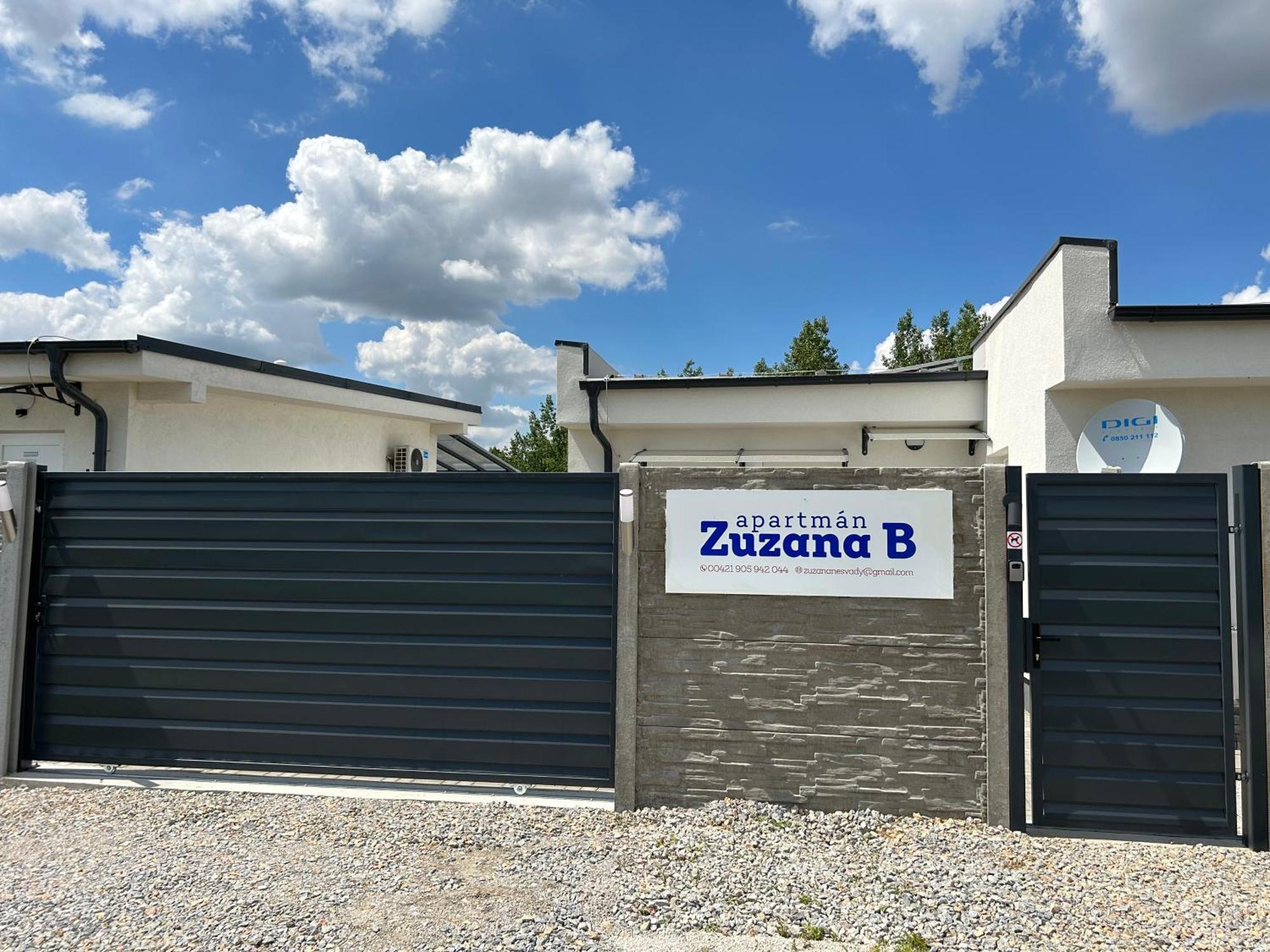Nesvady Apartman Zuzana חדר תמונה